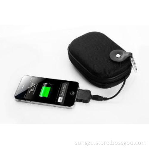 Pratical solar bag for ipod